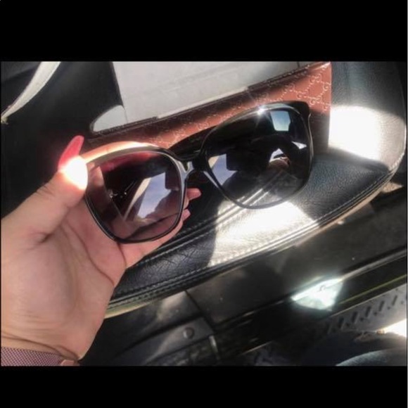 Gucci sunglasses main image 4